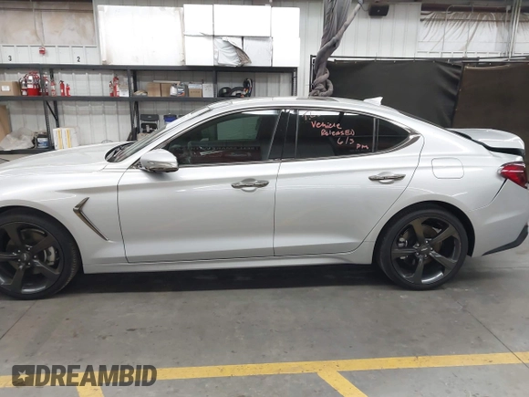 2019 Genesis G70 Advanced with VIN KMTG44LA2KU025977, listed as a IAAI auction lot 42432585 with 25,227 mi miles and . Bid and sale history available at DreamBid. Image 14.