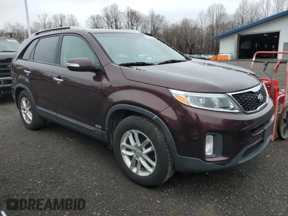 2014 Kia Sorento LX with VIN 5XYKTCA64EG544099, listed as a Copart auction lot 51758305 with 172,340 mi miles and Clean Title. Bid and sale history available at carsss.com. Image 4.