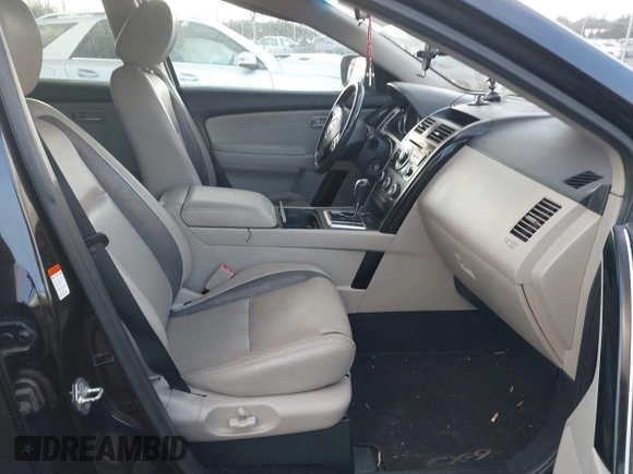 2009 Mazda CX-9 Grand Touring with VIN JM3TB38V990180169, listed as a IAAI auction lot 41249789 with 1 mi miles. Bid and sale history available at carsss.com. Image 5.