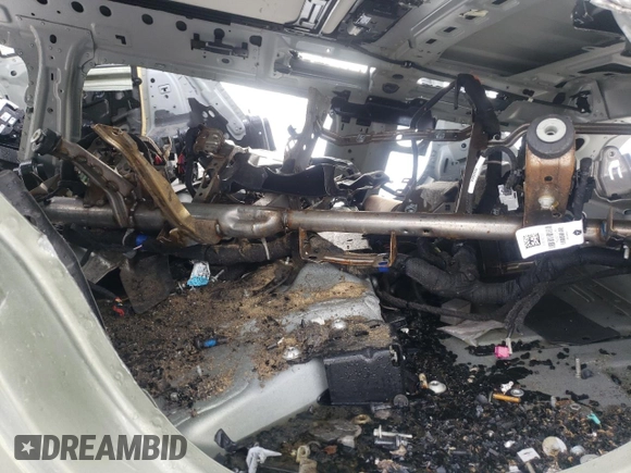 2020 Land Rover Defender HSE z VIN SALE9EEU4L2018152, wystawiony jako Copart lot #83991914 z przebiegiem Nie podano mil oraz Nie do naprawy • Non repairable. Historia ofert i sprzedaży dostępna na DreamBid. Obrazek 10.