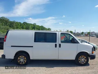 2014 Chevrolet Express Cargo with VIN 1GCSGAFX5E1152985, listed as a IAAI auction lot 42483478 with 208,518 mi miles and . Bid and sale history available at DreamBid. Image 13.