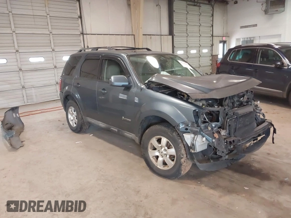 2010 Ford Escape Hybrid with VIN 1FMCU4K31AKC15842, listed as a IAAI auction lot 41332030 with 490,296 mi miles and . Bid and sale history available at DreamBid. Image 1.