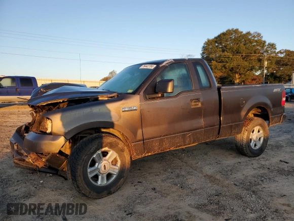 2005 Ford F-150 XL with VIN 1FTRF14W65NA27143, listed as a Copart auction lot 76442784 with 348,947 mi miles and Clean Title. Bid and sale history available at carsss.com. Image 1.