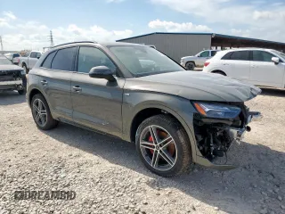 2025 Audi Q5 S line Premium Plus с VIN WA1E2AFY7S2038376, выставлен на аукционе Copart как лот 63291295 с пробегом Не указан миль и Списание • Salvage title. История ставок и продаж доступна на DreamBid. Изображение 4.