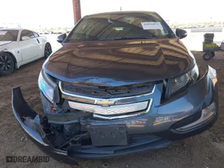 2013 Chevrolet Volt with VIN 1G1RH6E45DU105123, listed as a IAAI auction lot 41850472 with 115,317 mi miles. Bid and sale history available at carsss.com. Image 6.