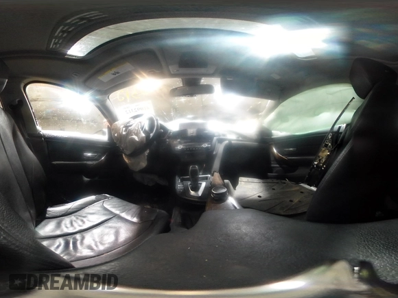 2015 BMW 4 Series 428i xDrive с VIN WBA4A7C50FD414523, выставлен на аукционе IAAI как лот 41092312 с пробегом Не указан миль и . История ставок и продаж доступна на DreamBid. Изображение 18.