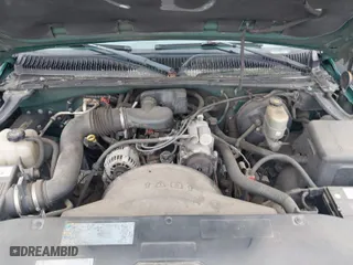 2002 Chevrolet Silverado 1500 with VIN 1GCEC14W82Z286809, listed as a IAAI auction lot 41876270 with 217,690 mi miles. Bid and sale history available at carsss.com. Image 10.