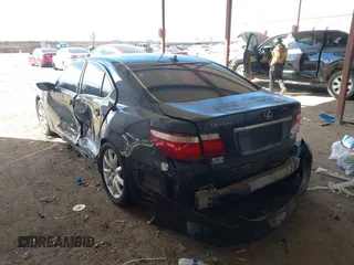 2008 Lexus LS 460 with VIN JTHBL46F185063026, listed as a IAAI auction lot 41630148 with 184,043 mi miles and . Bid and sale history available at carsss.com. Image 3.
