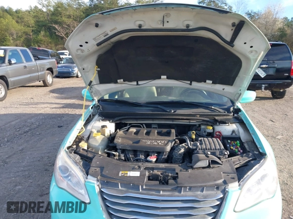 2014 Chrysler 200 Touring with VIN 1C3CCBBB6EN191162, listed as a IAAI auction lot 41743541 with 161,099 mi miles. Bid and sale history available at carsss.com. Image 10.