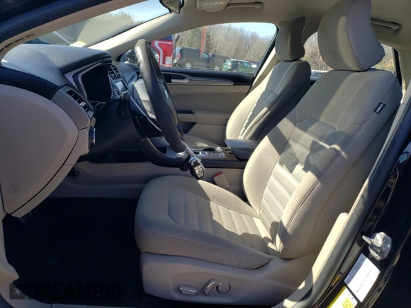 2017 Ford Fusion SE with VIN 3FA6P0HD9HR410164, listed as a Copart auction lot 48399565 with 71,608 mi miles and Salvage Title. Bid and sale history available at DreamBid. Image 7.