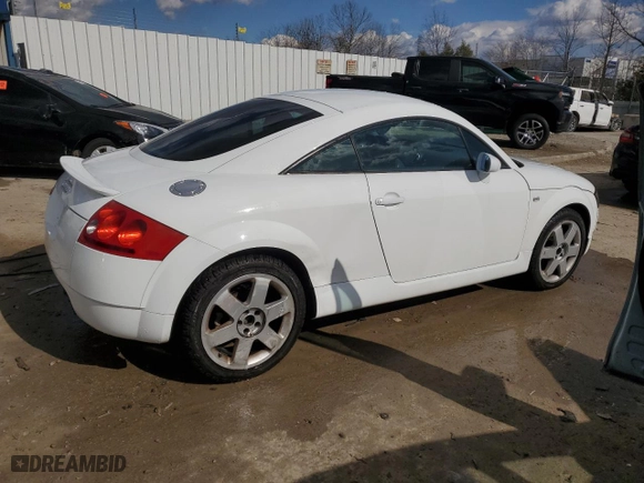 2002 Audi TT with VIN TRUSC28N221041888, listed as a Copart auction lot 46517405 with 122,009 mi miles and Salvage Title. Bid and sale history available at carsss.com. Image 3.