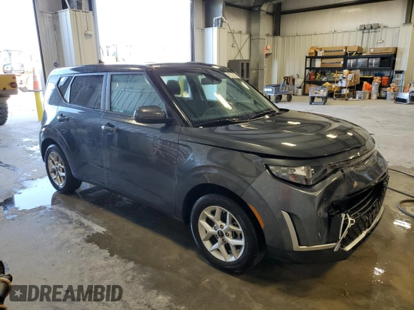 2025 Kia Soul LX with VIN KNDJ23AU5S7243802, listed as a Copart auction lot 54046585 with 11,984 mi miles and Clean Title. Bid and sale history available at DreamBid. Image 4.