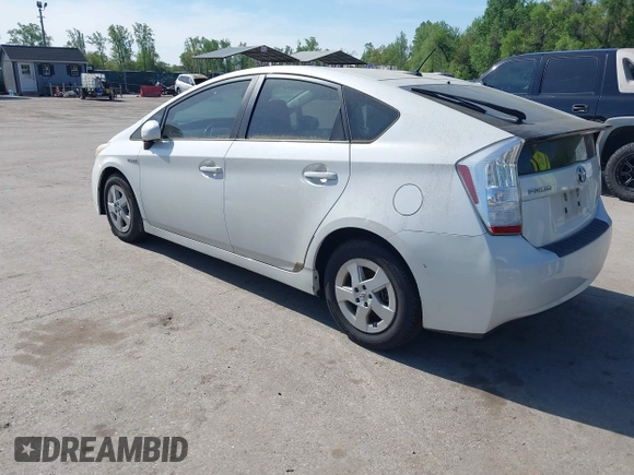 2010 Toyota Prius II with VIN JTDKN3DU3A0237639, listed as a IAAI auction lot 42108093 with 202,901 mi miles. Bid and sale history available at carsss.com. Image 3.