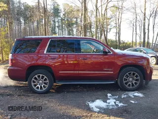 2019 GMC Yukon Denali with VIN 1GKS2CKJ8KR137636, listed as a IAAI auction lot 41264171 with 153,136 mi miles. Bid and sale history available at carsss.com. Image 13.