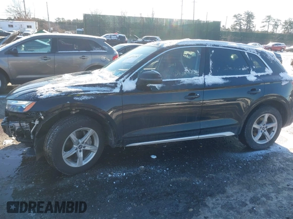 2021 Audi Q5 Premium with VIN WA1AAAFY1M2055212, listed as a IAAI auction lot 41347267 with 51,127 mi miles. Bid and sale history available at carsss.com. Image 14.