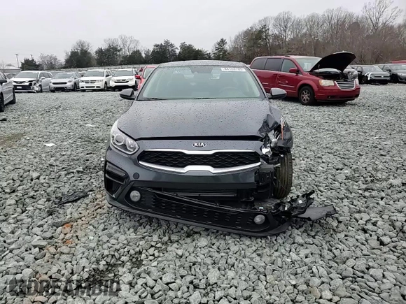 2021 Kia Forte LXS with VIN 3KPF24AD7ME393389, listed as a Copart auction lot 44128705 with 22,397 mi miles and Salvage title. Bid and sale history available at DreamBid. Image 11.
