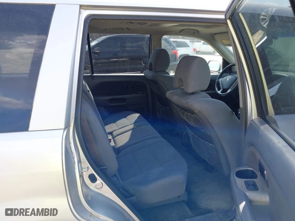 2008 Honda Pilot SE with VIN 5FNYF18388B018930, listed as a IAAI auction lot 41787945 with 236,890 mi miles. Bid and sale history available at carsss.com. Image 8.