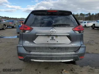 2020 Nissan Rogue SV with VIN KNMAT2MV6LP500933, listed as a Copart auction lot 45981465 with 0 mi miles and Salvage Title. Bid and sale history available at carsss.com. Image 6.