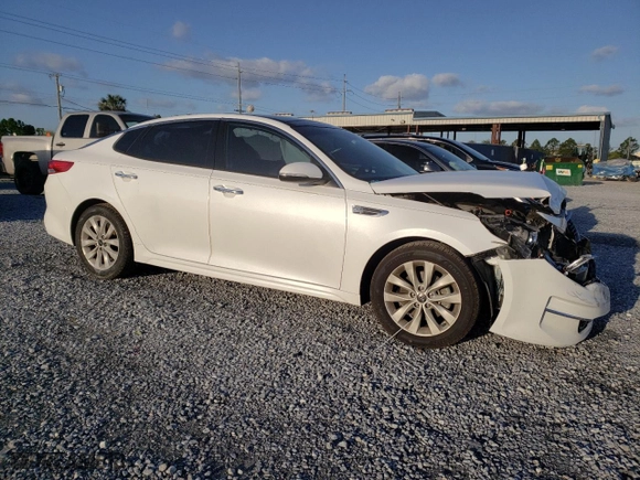 2018 Kia Optima EX with VIN 5XXGU4L36JG213342, listed as a Copart auction lot 49254345 with 137,247 mi miles and Non Repairable. Bid and sale history available at carsss.com. Image 4.