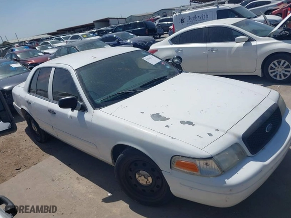 2007 Ford Police Interceptor with VIN 2FAHP71W97X140852, listed as a IAAI auction lot 41790237 with 1 mi miles. Bid and sale history available at carsss.com. Image 1.