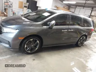 2024 Honda Odyssey Elite with VIN 5FNRL6H97RB031524, listed as a IAAI auction lot 41928350 with 11,681 mi miles. Bid and sale history available at carsss.com. Image 14.