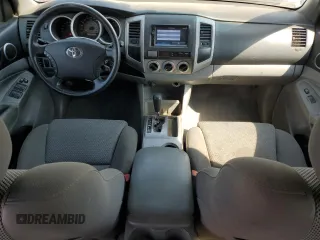 2007 Toyota Tacoma PreRunner z VIN 5TEJU62N07Z437107, wystawiony jako Copart lot #69564724 z przebiegiem 189 662 mil mil oraz Szkoda całkowita • Salvage title. Historia ofert i sprzedaży dostępna na DreamBid. Obrazek 8.