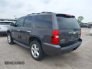 2011 Chevrolet Tahoe LT with VIN 1GNSCBE09BR284481, listed as a IAAI auction lot 42051462 with 194,670 mi miles and . Bid and sale history available at DreamBid. Image 3.