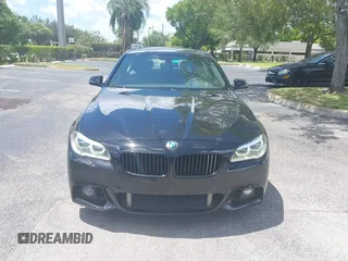 2015 BMW 5 Series 535i z VIN WBA5B1C50FD921887, wystawiony jako IAAI lot #42534815 z przebiegiem 147 260 mil mil oraz . Historia ofert i sprzedaży dostępna na DreamBid. Obrazek 6.
