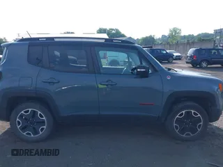 2016 Jeep Renegade Trailhawk z VIN ZACCJBCT8GPC66771, wystawiony jako IAAI lot #42666893 z przebiegiem 69 989 mil mil oraz . Historia ofert i sprzedaży dostępna na DreamBid. Obrazek 13.
