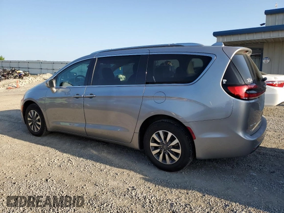 2021 Chrysler Pacifica Touring L z VIN 2C4RC1BG7MR531481, wystawiony jako Copart lot #54854105 z przebiegiem 138 508 mil mil oraz Szkoda całkowita • Salvage title. Historia ofert i sprzedaży dostępna na DreamBid. Obrazek 2.