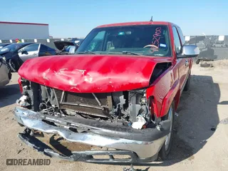 2001 Chevrolet Silverado 1500 LT with VIN 2GCEC19T911251766, listed as a IAAI auction lot 41252900 with 200,609 mi miles. Bid and sale history available at carsss.com. Image 17.