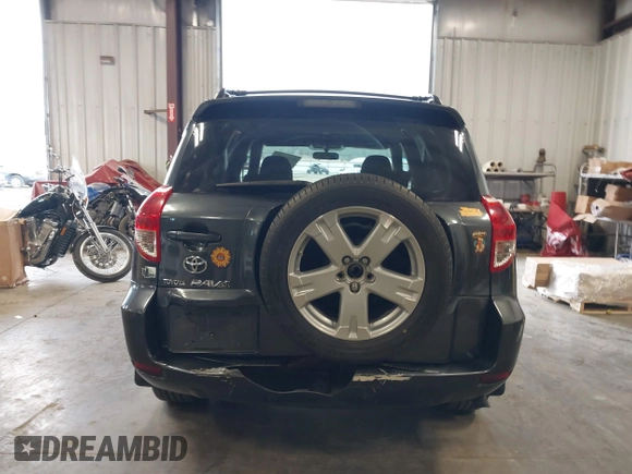 2006 Toyota RAV4 Sport with VIN JTMBK32V366005745, listed as a IAAI auction lot 41841697 with 104,675 mi miles. Bid and sale history available at carsss.com. Image 16.