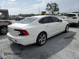 2017 Volvo S90 Momentum z VIN YV1102AK7H1008418, wystawiony jako Copart lot #61140255 z przebiegiem 122 787 mil mil oraz Czysty tytuł • Clean title. Historia ofert i sprzedaży dostępna na DreamBid. Obrazek 3.