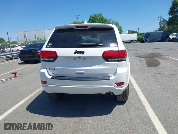 2020 Jeep Grand Cherokee Laredo E с VIN 1C4RJFAGXLC199564, выставлен на аукционе IAAI как лот 42142905 с пробегом 83 024 миль миль и . История ставок и продаж доступна на DreamBid. Изображение 16.