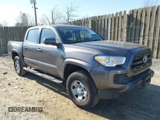 2016 Toyota Tacoma SR5 with VIN 5TFAX5GN8GX062214, listed as a IAAI auction lot 41764638 with 93,129 mi miles. Bid and sale history available at carsss.com. Image 1.