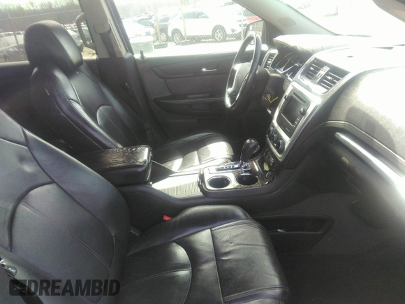 2013 GMC Acadia SLT with VIN 1GKKRRKD4DJ179165, listed as a IAAI auction lot 41838409 with 202,644 mi miles. Bid and sale history available at carsss.com. Image 5.