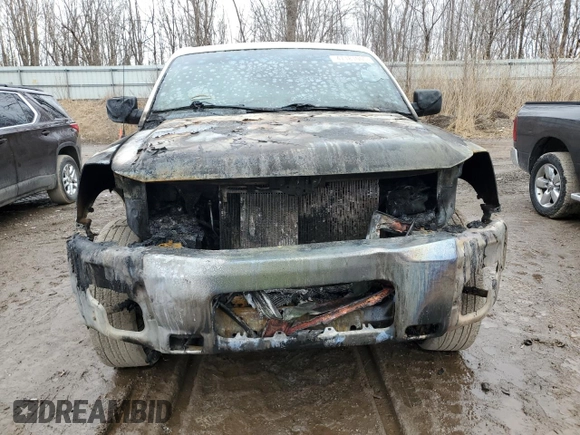 2007 Nissan Titan XE with VIN 1N6BA07A27N235630, listed as a Copart auction lot 47181005 with Not Provided miles and Clean Title. Bid and sale history available at carsss.com. Image 5.