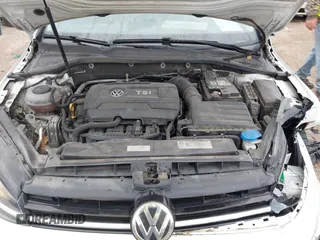 2018 Volkswagen Golf SportWagen S with VIN 3VWD17AU2JM761651, listed as a IAAI auction lot 41598726 with 125,244 mi miles. Bid and sale history available at carsss.com. Image 10.