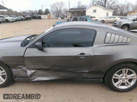 2011 Ford Mustang V6 with VIN 1ZVBP8AM5B5153108, listed as a IAAI auction lot 41780021 with 158,467 mi miles and . Bid and sale history available at carsss.com. Image 14.