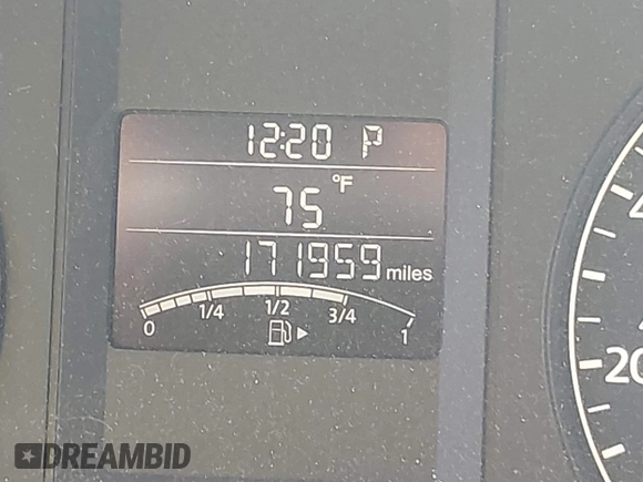 2014 Volkswagen Jetta S z VIN 3VW2K7AJ3EM303858, wystawiony jako IAAI lot #42449072 z przebiegiem 171 959 mil mil oraz . Historia ofert i sprzedaży dostępna na DreamBid. Obrazek 15.