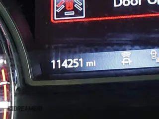 2018 Nissan Pathfinder SV z VIN 5N1DR2MM0JC624313, wystawiony jako IAAI lot #41342560 z przebiegiem 114 251 mil mil oraz . Historia ofert i sprzedaży dostępna na DreamBid. Obrazek 16.