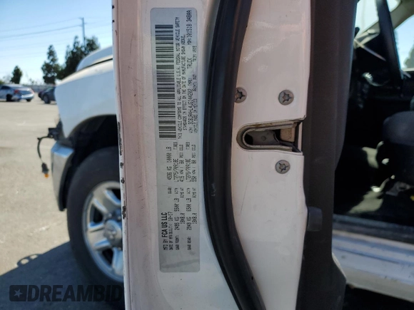 2018 Ram 2500 Tradesman with VIN 3C6UR4HL4JG144202, listed as a Copart auction lot 60995035 with 126,987 mi miles and Salvage title. Bid and sale history available at DreamBid. Image 12.