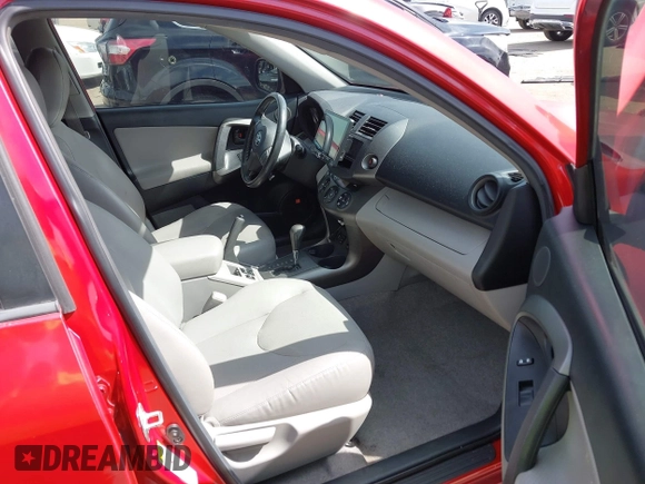 2009 Toyota RAV4 Ltd with VIN JTMBK31V79D003773, listed as a IAAI auction lot 41706891 with 187,733 mi miles. Bid and sale history available at carsss.com. Image 5.