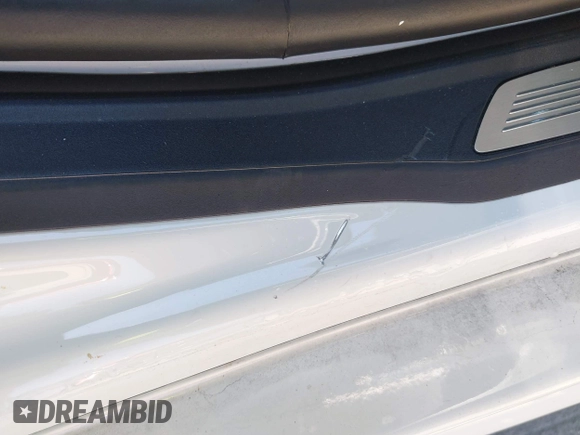 2013 BMW 3 Series 335i with VIN WBA3A9C53DF476040, listed as a IAAI auction lot 42732396 with 96,924 mi miles and . Bid and sale history available at DreamBid. Image 6.
