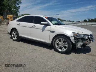 2015 Ford Taurus SEL z VIN 1FAHP2E82FG108442, wystawiony jako Copart lot #57790515 z przebiegiem 116 834 mil mil oraz Szkoda całkowita • Salvage title. Historia ofert i sprzedaży dostępna na DreamBid. Obrazek 4.