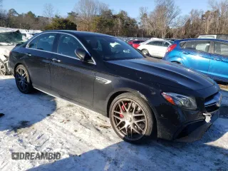 2019 Mercedes-Benz E 63 S AMG with VIN WDDZF8KB9KA569581, listed as a Copart auction lot 41450995 with 31,020 mi miles and Salvage Title. Bid and sale history available at DreamBid. Image 4.