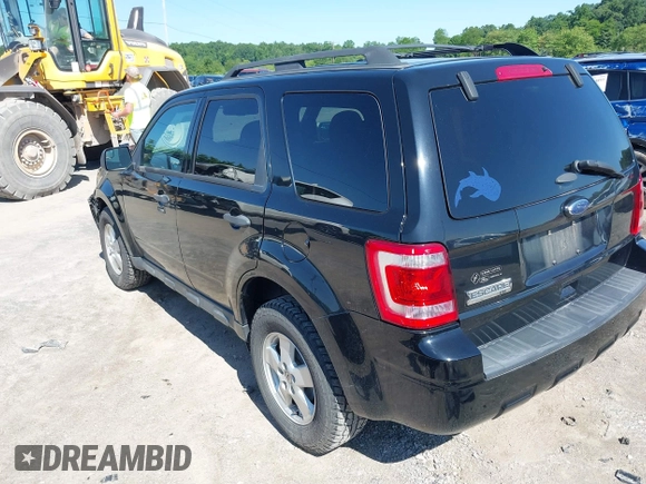 2012 Ford Escape XLT z VIN 1FMCU9D76CKC59030, wystawiony jako IAAI lot #42396412 z przebiegiem 101 223 mil mil oraz . Historia ofert i sprzedaży dostępna na DreamBid. Obrazek 3.