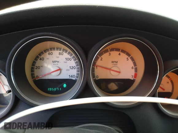 2008 Dodge Magnum SXT with VIN 2D4FV37VX8H243193, listed as a Copart auction lot 68510714 with 195,071 mi miles and Non Repairable. Bid and sale history available at DreamBid. Image 9.