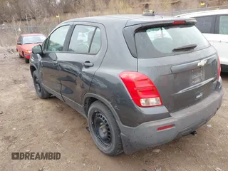 2016 Chevrolet Trax LS with VIN 3GNCJKSB0GL268894, listed as a IAAI auction lot 41830680 with 183,389 mi miles. Bid and sale history available at carsss.com. Image 3.