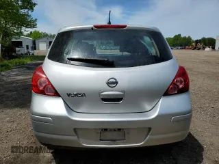 2008 Nissan Versa SL с VIN 3N1BC13E78L376077, выставлен на аукционе Copart как лот 58397225 с пробегом 101 297 миль миль и Списание • Salvage title. История ставок и продаж доступна на DreamBid. Изображение 6.